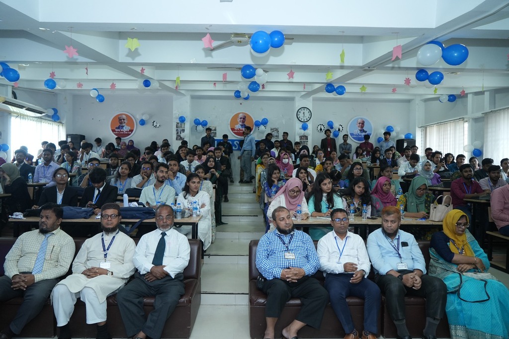 Leading University Campus